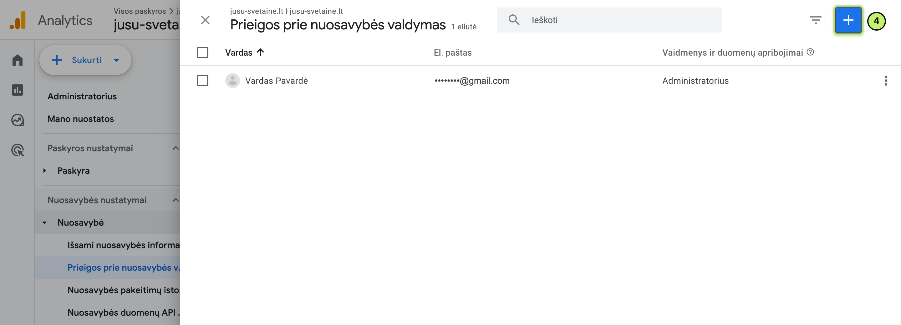 Mėlynas pliuso mygtukas viršuje dešinėje